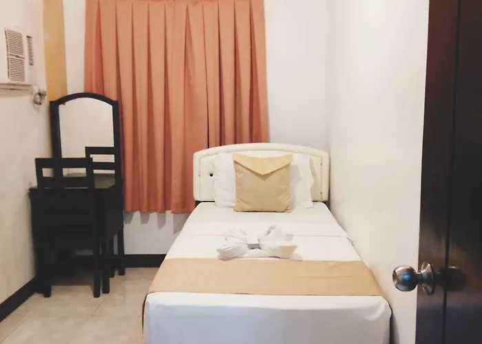Amax Cebu 3*